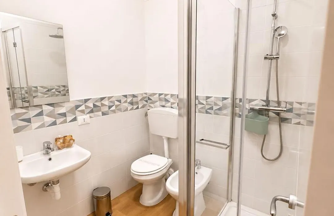 Leone Suite B&B & Restaurant Aic-1